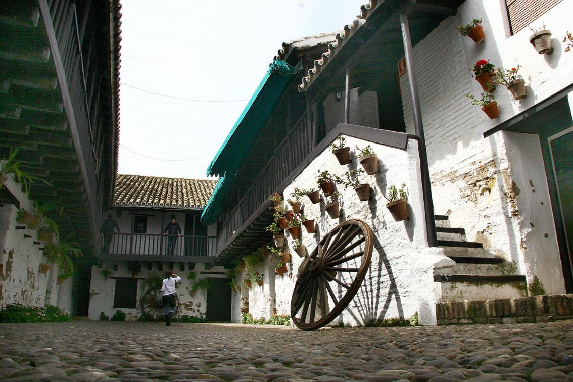 Viviendas Turisticas La Luna Atico Κόρδοβα Εξωτερικό φωτογραφία